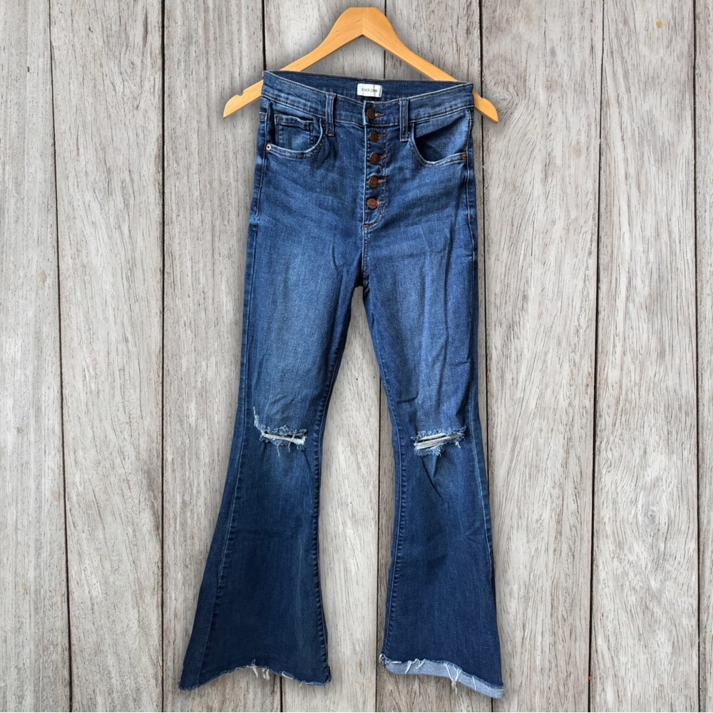 Sneak Peek High Rise Button Fly Flare Jeans Distressed Raw Hem Blue Size 5/27